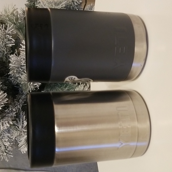 2 12oz yeti colster can insulator - Picture 2 of 3